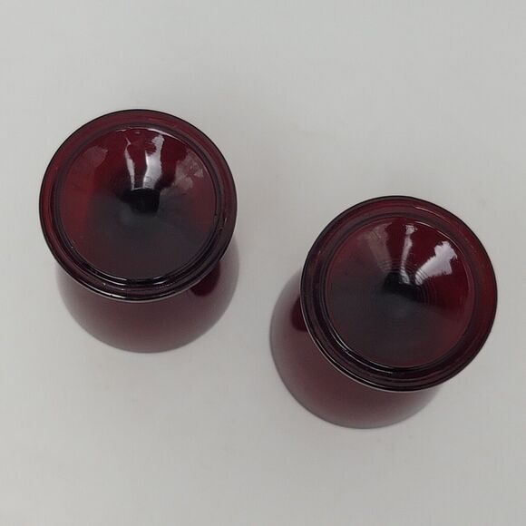 Vintage Anchor Hocking 2 Royal Ruby Red Cordial Shot Footed Wine Glasses Barware - Picture 6 of 9